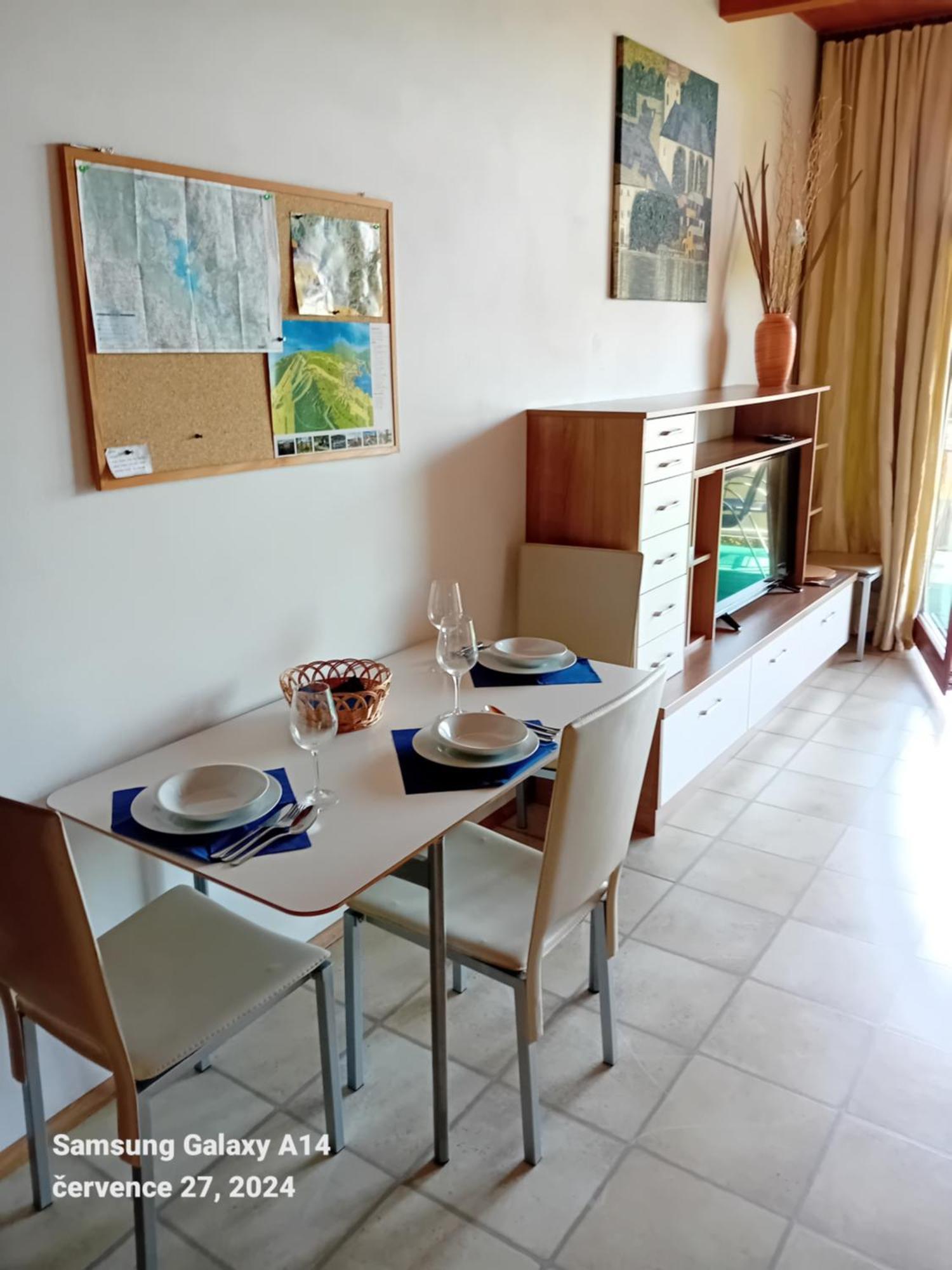 Appartamento Lipno Doky A12 Apparment Lipno nad Vltavou Esterno foto